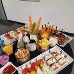 Nişan Davetinde Şıklığı Yükselten Catering Kokteyl Hizmeti Nasıl Planlanır, Hangi Detaylar Öne Çıkar?