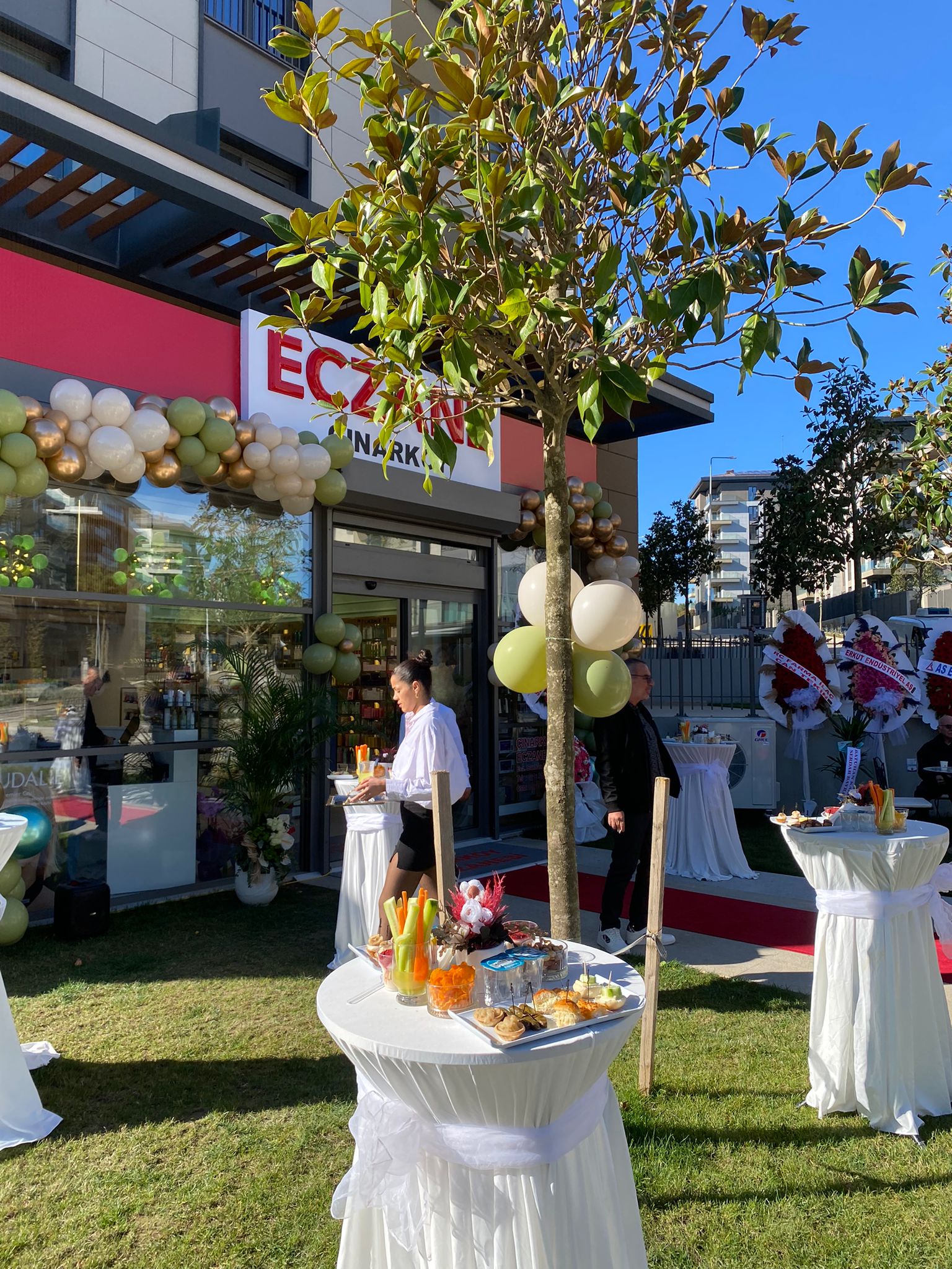 Profesyonel Eczane Açılış Organizasyonu Fiyatları | Teklif Al, Tarihini Ayırt