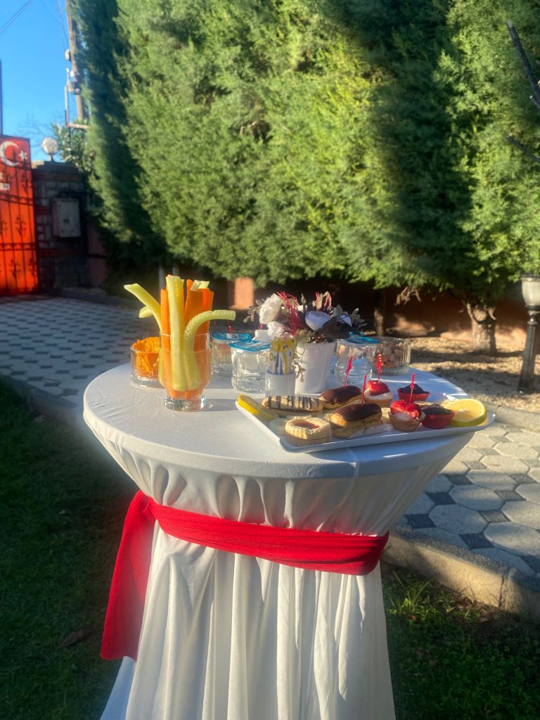 100 Kişilik Kokteyl Fiyatları | Açılış, Nikah, Nişan Davetleri İçin Hemen Teklif Al