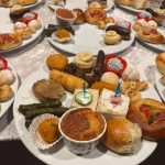 Stand Hostes, Tercüman ve Fotomodel Kiralama | 4.000 – 7.000 TL Aralığında Doğru Seçim Rehberi