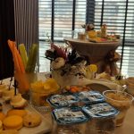 VIP Açılış Organizasyonu Nasıl “Üst Segment” Görünür? Balon Giriş, Kırmızı Halı ve Pirinç Bariyer Kurgusu