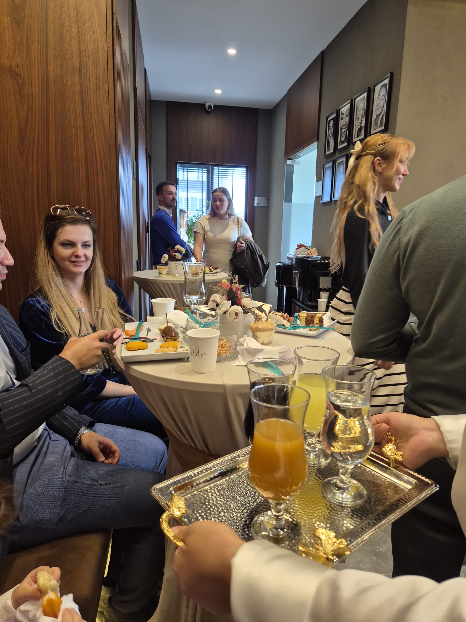 İstanbul Catering Firmaları Rehberi: Doğru Firmayı Seçin, Etkinliğiniz Baştan Kusursuz Aksın