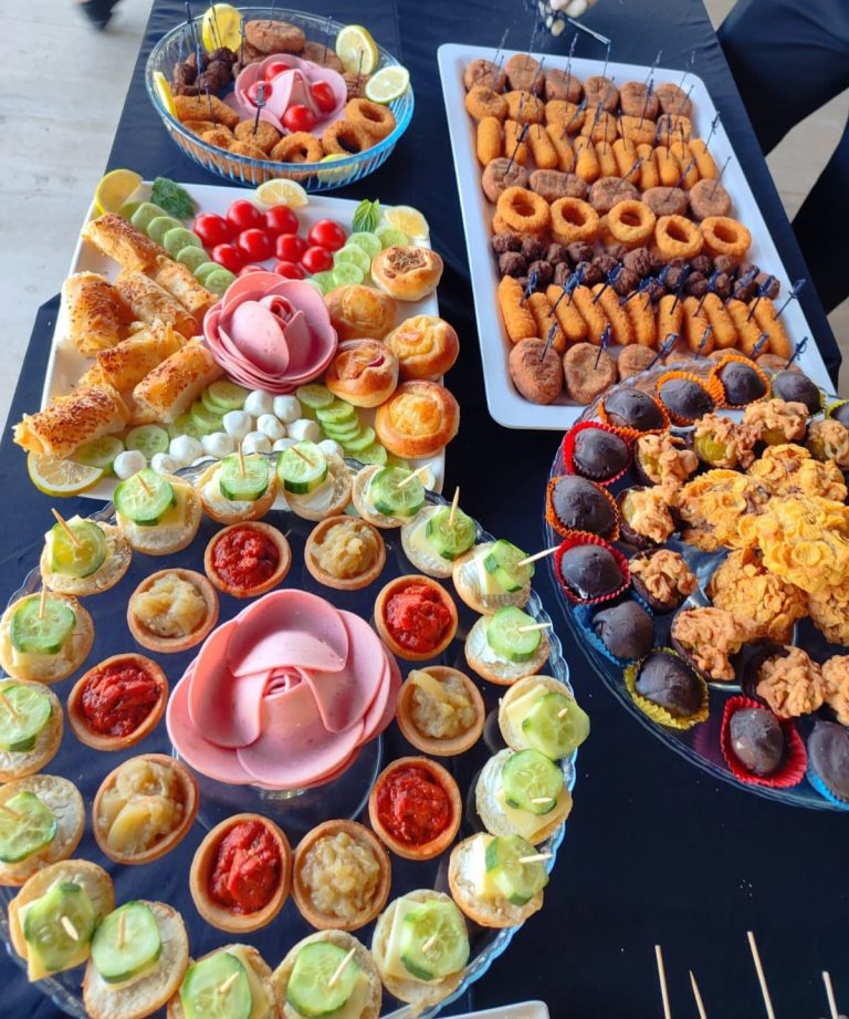 Etkinlikler İçin Kokteyl Catering | 24 Saat Açık Teklif Hattı