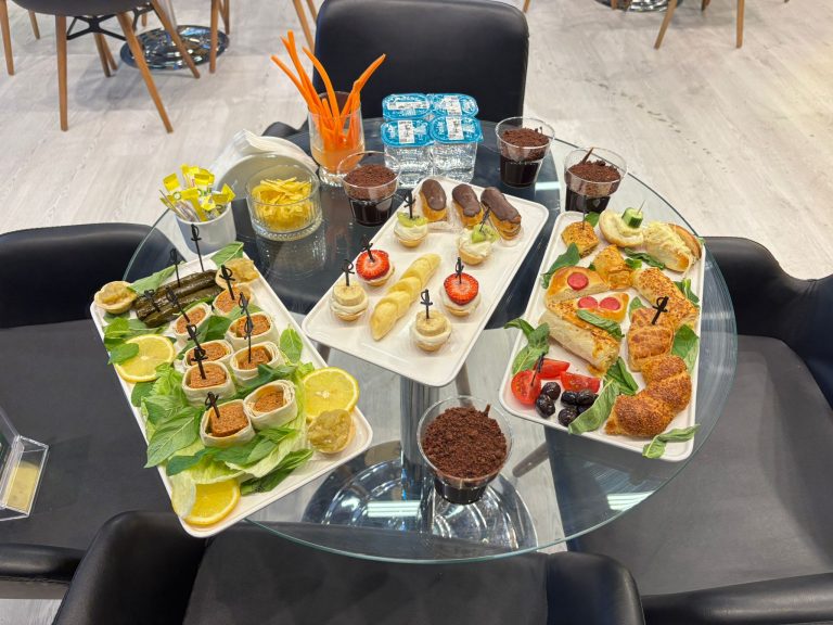 TÜYAP & İFM Fuar Catering Hizmeti Günlük 2 Profesyonel Paket, Hemen Seçimini Yap!