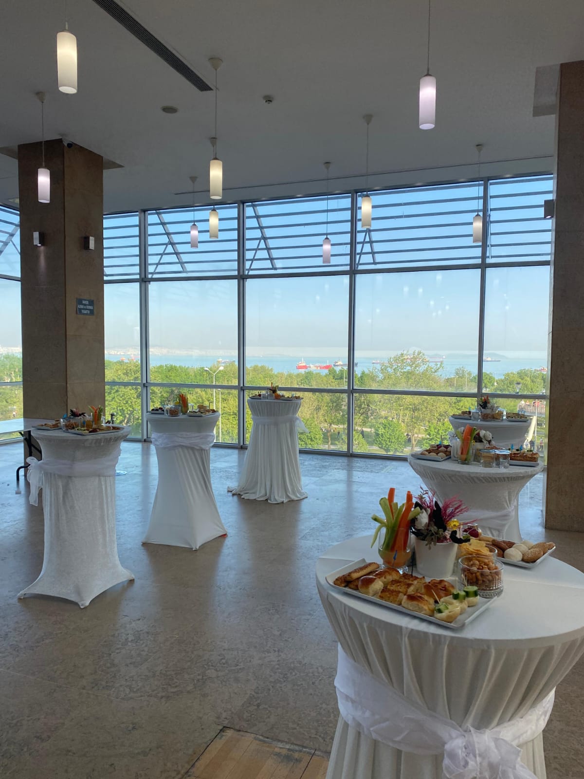 Minimalden Lükse Nikah Kokteyli Organizasyon Paketleri ve Servis Hizmeti