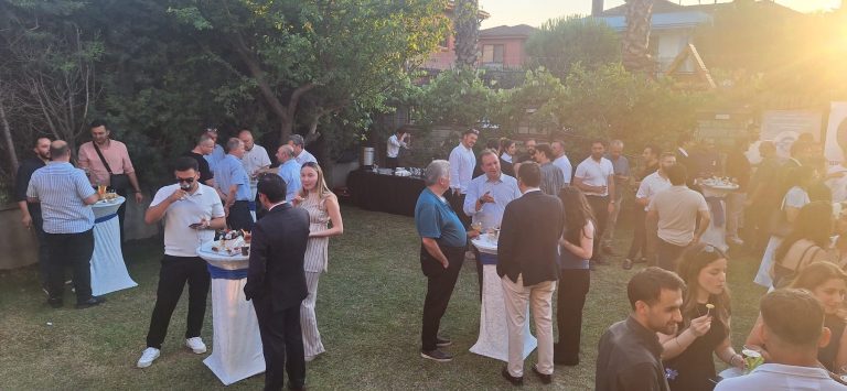 Kurumsal Firmalar İçin Happy Hour ve Motivasyon Etkinlikleri 2026 Organizasyon Fiyatları